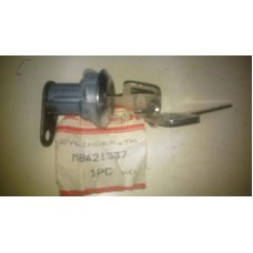 MB421337 BAGAJ KAPAK KİLİDİ LANCER 90